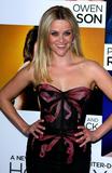th_11298_Reese_Witherspoon_HowDoYouKnow_Premiere_J0001_Dec13_037_122_230lo.jpg