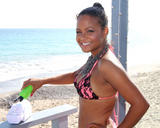 th_18569_KUGELSCHREIBER_Christina_Milian_hangs_out_on_the_beach_with_friends103_122_362lo.JPG