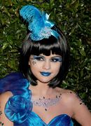http://img264.imagevenue.com/loc177/th_249686672_Selena_Gomez_at_Perez_Hiltons_Blue_Ball_Birthday_Bash2_122_177lo.jpg