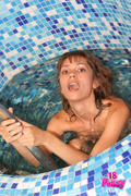 Amber - In The Poolb2h7elqbcw.jpg