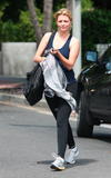 http://img264.imagevenue.com/loc468/th_22539_Mischa_Barton_hits_the_gym_in_Hollywood_013_122_468lo.JPG