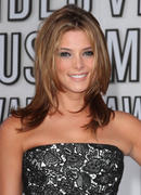 http://img264.imagevenue.com/loc571/th_79031_Ashley_Greene_2010_MTV_Video_Music_Awards4_122_571lo.jpg