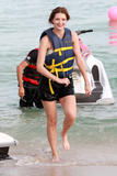 http://img264.imagevenue.com/loc58/th_81981_MischaBarton_OnthebeachinMiami_0043a_122_58lo.jpg