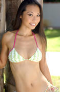 Yuki-L-Hot-Bikini-Outdoors-h0urxc1sr3.jpg